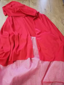 Kids Costumes to Hire - Red Riding Hood & skirt - GIRL